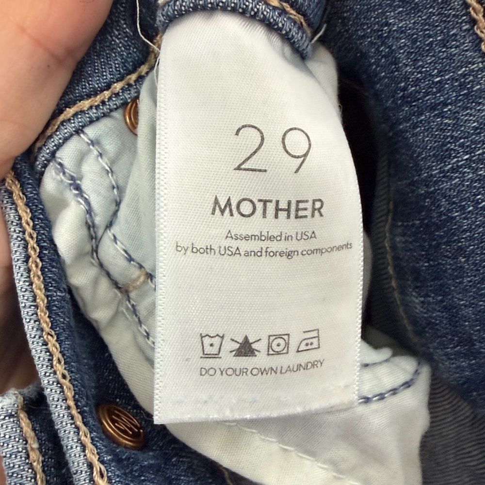 MOTHER The Stunner Zip Two Step Fray Denim Jeans 29” Waist - Picture 7 of 7